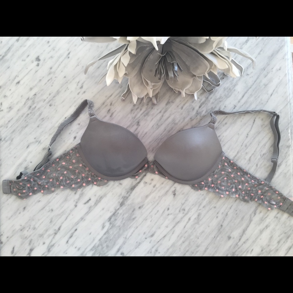 Victoria’s Secret Pink Shiny Gray Bra 34C